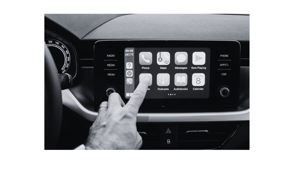 Do Toyota Camry Have Apple Carplay? (What You Should Know) Toyota Guide